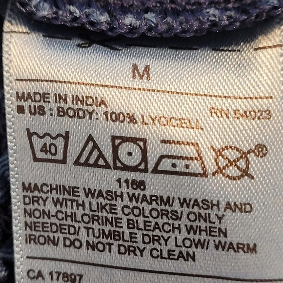 Old Navy Lyocell Denim Jumper Romper 1 Piece Outfit Women's Size Medium - Picture 7 of 13